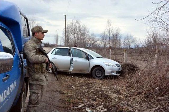 Çorum'da Polisten Kaçan 4 Kişi Erbaa'da Yakalandı