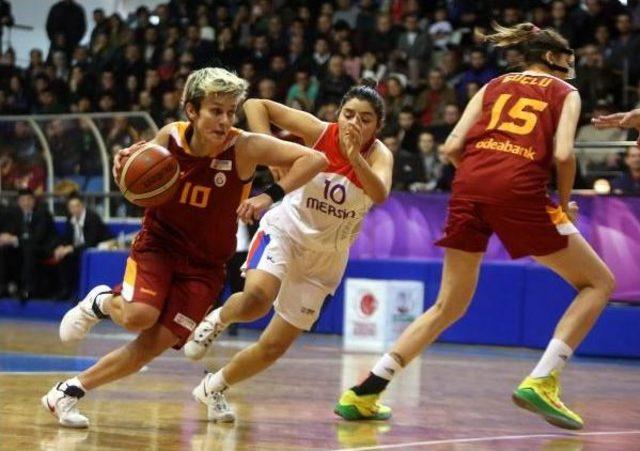 Mersin Büyükşehir Belediyespor-Galatasaray: 70-71