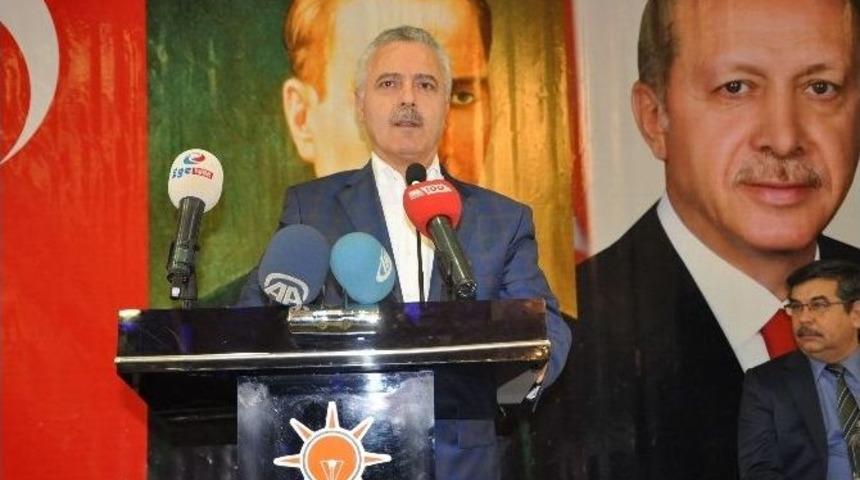 Ak Parti Genel Başkan Yardımcısı Mustafa Ataş: