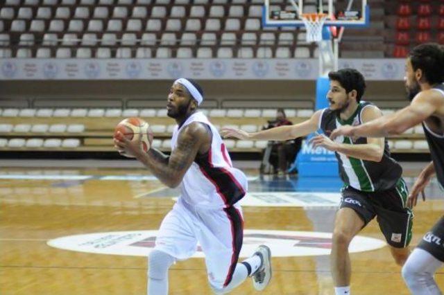 Gaziantep Basketbol-Yeşil Giresun Belediyespor: 78-71