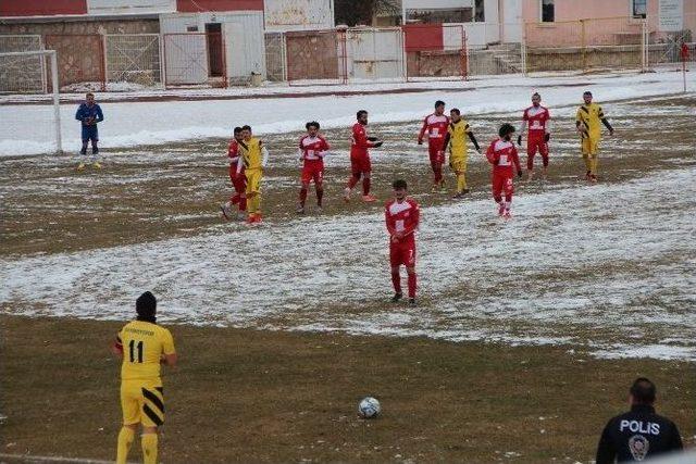 Bilecikspor İkinci Yarının İlk Maçında Galibiyet Serisini Sürdürdü