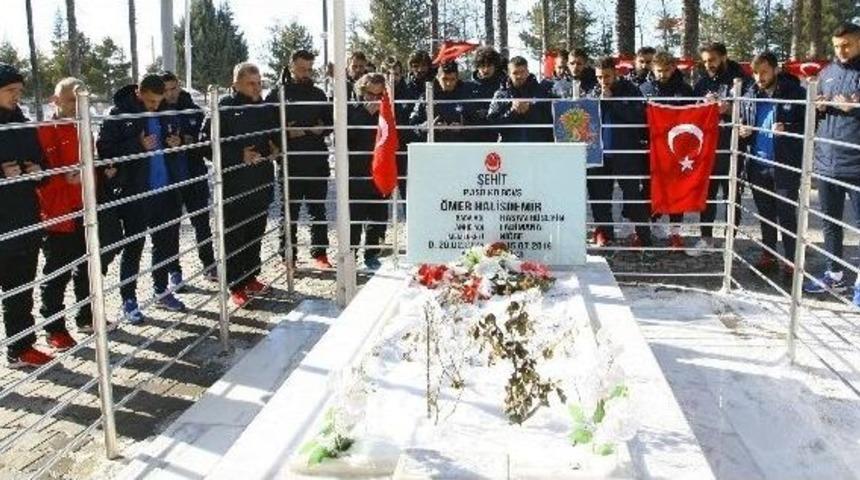 1461 Trabzonspor’dan Maç Öncesi Anlamlı Ziyaret