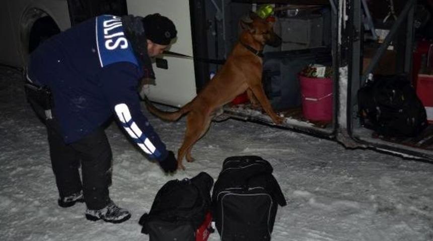 Bitlis&rsquo;Te 180 Polisle Asayiş Uygulaması