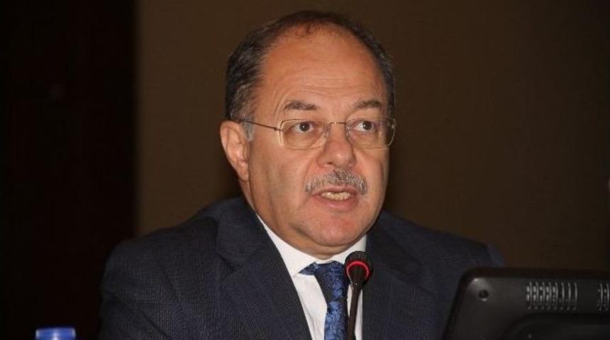 Bakan Akdağ: &ldquo;sezaryen Oranlarının Y&uuml;zde 70&rsquo;lerin &Uuml;zerine &Ccedil;ıkması &Ccedil;ılgınlık&rdquo;