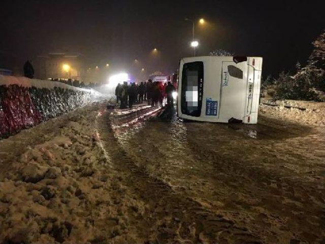 Bartın'da Yolcu Otobüsü Devrildi: 2 Ölü, 6 Yaralı