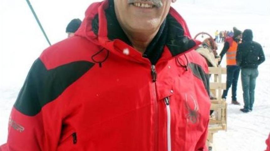 Uludağ&rsquo;Daki B&uuml;y&uuml;k Otel Yıkılacak Yerine Otopark Yaılacak