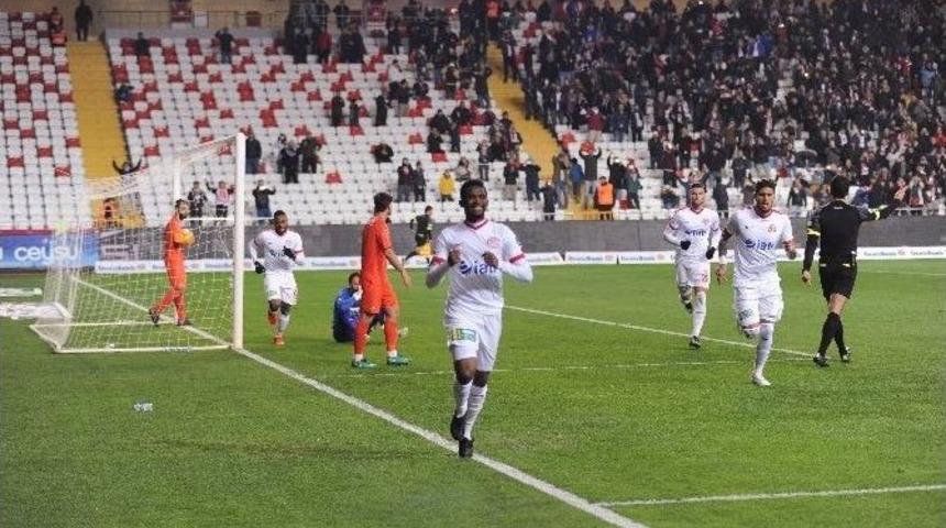 Antalyaspor 25 Yıllık Hasrete Son Verdi