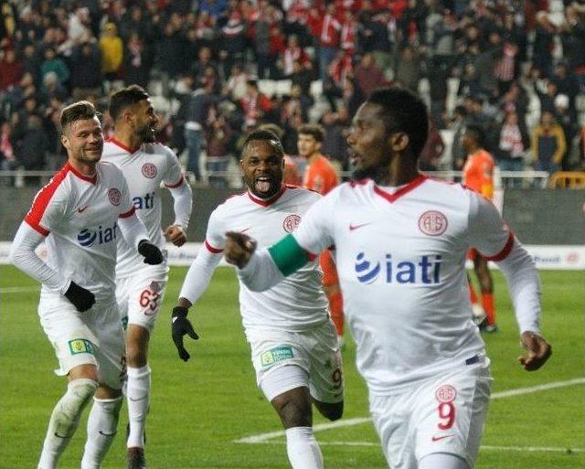 Antalyaspor 25 Yıllık Hasrete Son Verdi