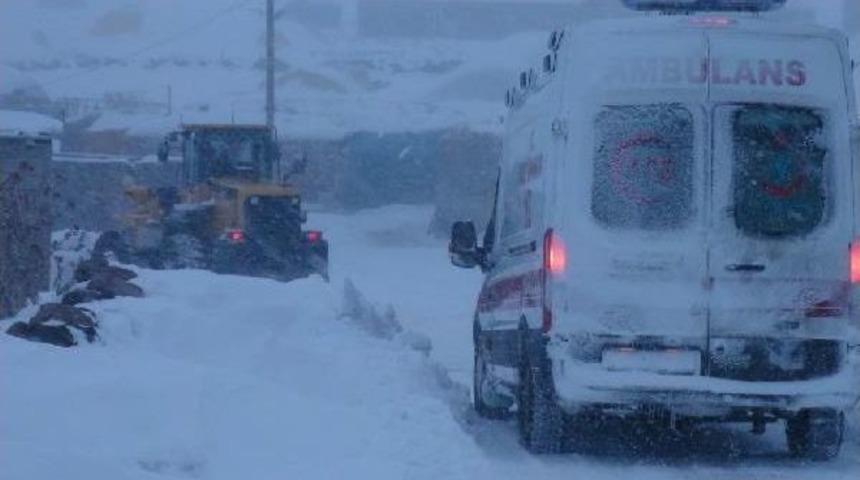 4 Aylık &Ouml;mer Halis Demir&rsquo;In Imdadına Kar Ramboları Yetişti