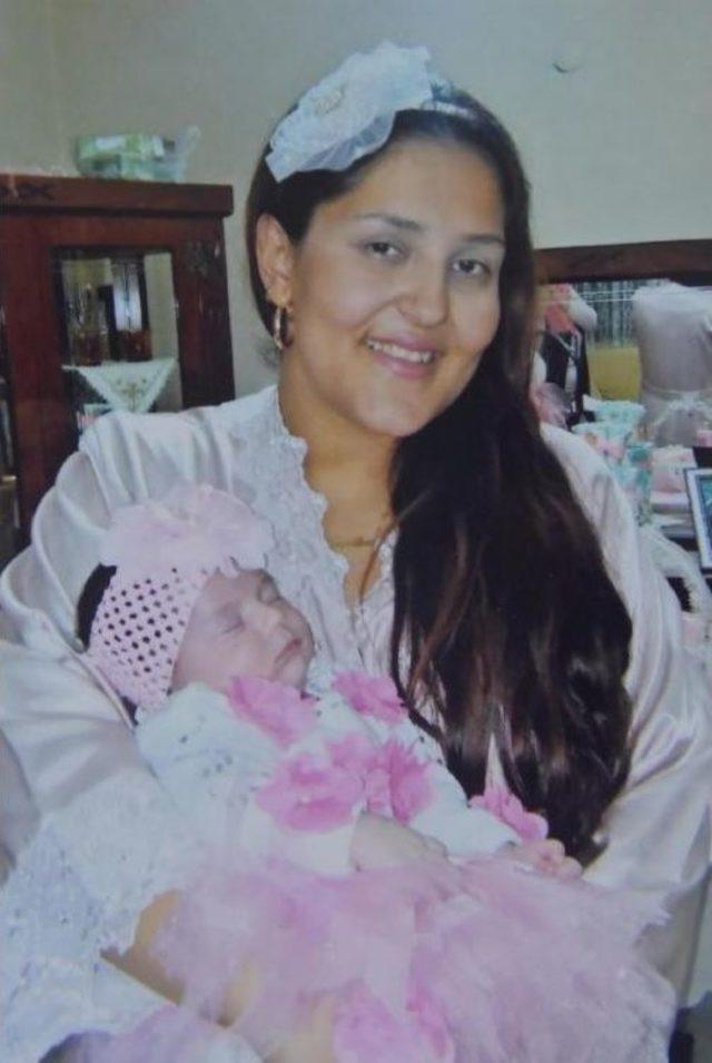 Doğumda Sargı Bezi Unutan Hastane, &Ouml;len Anneyi Su&ccedil;ladı 1