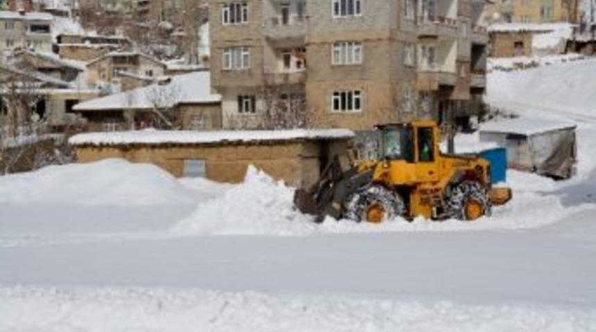 Hakkari&rsquo;de Karla M&uuml;cadele &Ccedil;alışması