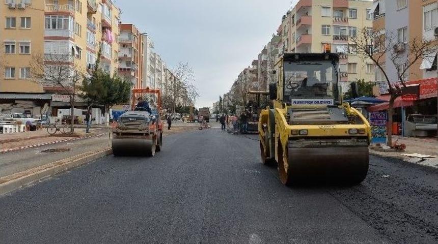 Muratpaşa Belediyesi Zambak Caddesi&rsquo;ndeki &Ccedil;alışmalarını Tamamladı