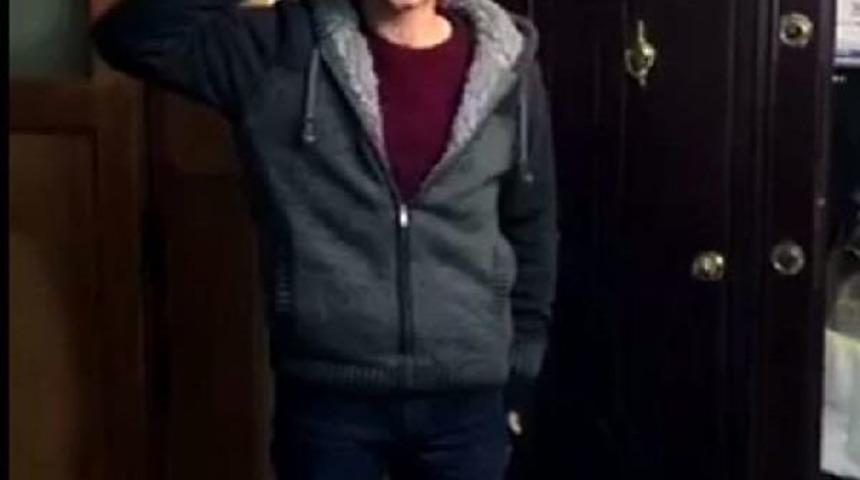 Komando Er Emre Bı&ccedil;ak Ailesine S&uuml;rpriz Yaptı