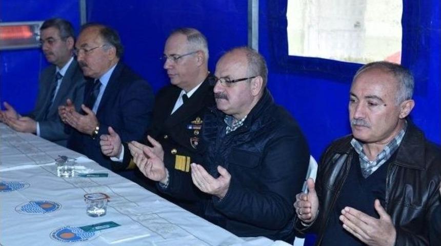 Vali &Ccedil;akacak, Şehit Y&uuml;zbaşı &Ccedil;iga&rsquo;nın Mevlitine Katıldı