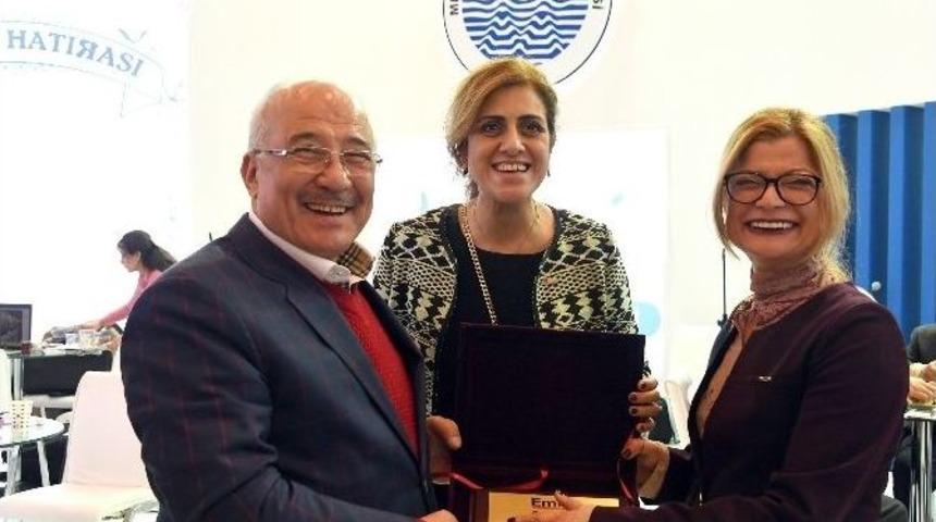 &lsquo;vr Mersin&rsquo;e En İyi Teknolojik Stant &Ouml;d&uuml;l&uuml;