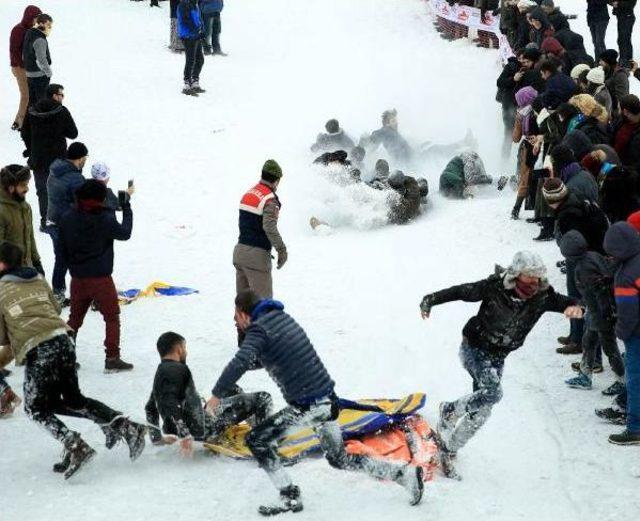 Ayder Kardan Adam Şenliği'nde Renkli Görüntüler