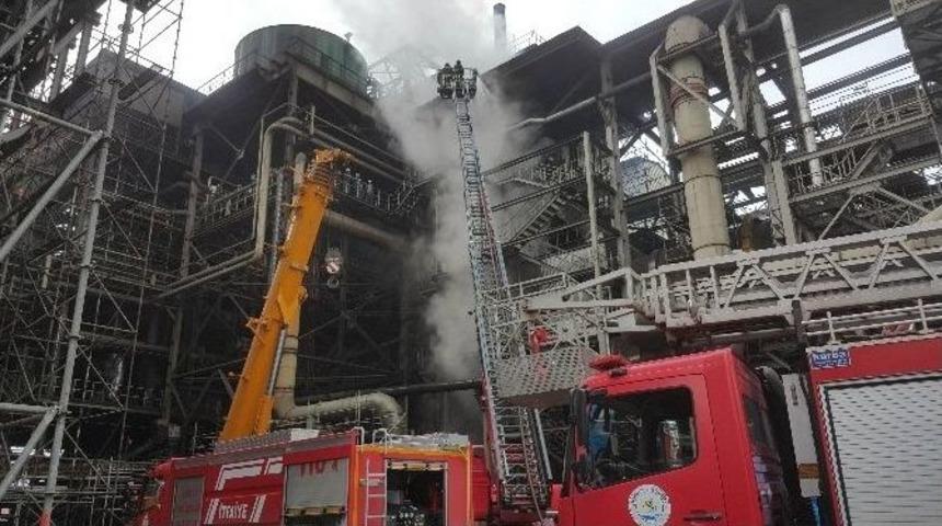 Fabrikada Yangın &Ccedil;ıktı