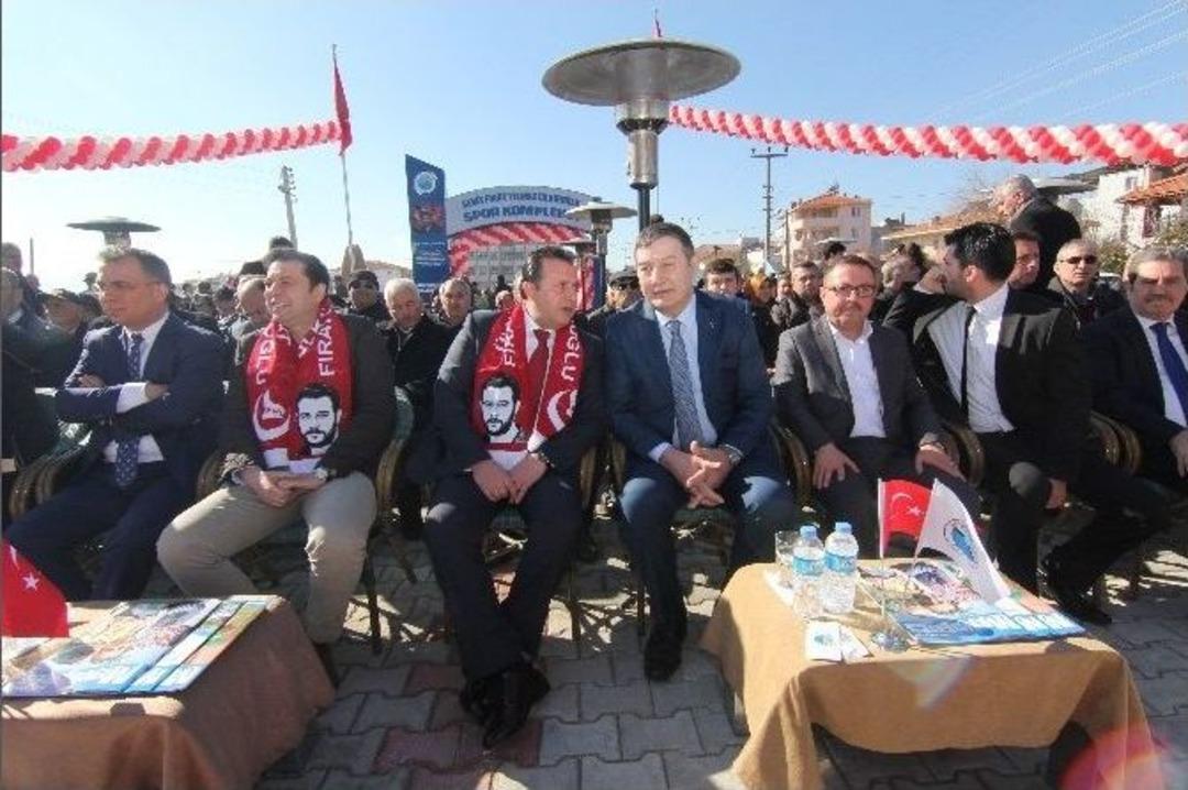 Ağlatan A&ccedil;ılış