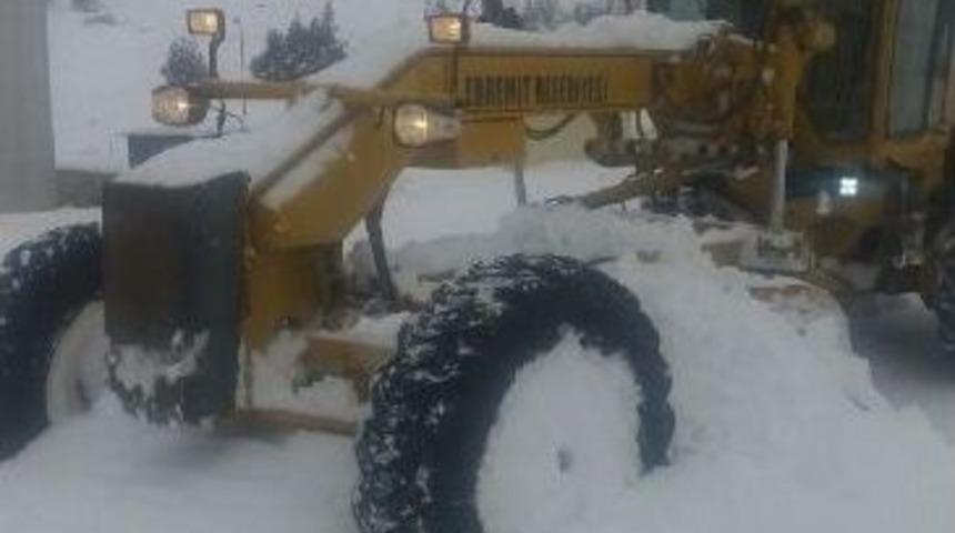 Edremit&rsquo;te Karla M&uuml;cadele &Ccedil;alışması