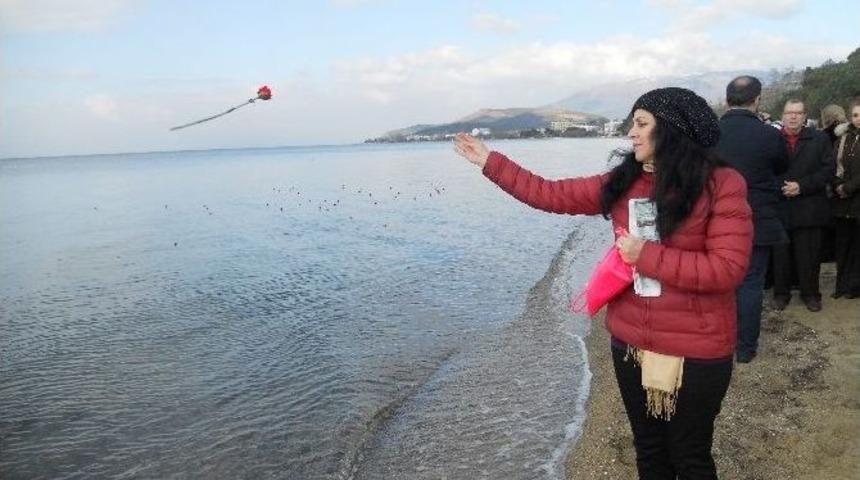 Giritli Muhacirler Atalarını Andı