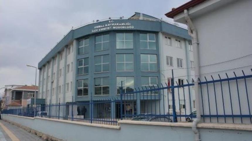 Erbaa'da Emniyetten Ka&ccedil;an 2 Ş&uuml;pheli Tokat'ta Yakalandı