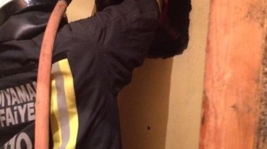 Havalandırma Boşluğunda &Ccedil;ıkan Yangın S&ouml;nd&uuml;r&uuml;ld&uuml;