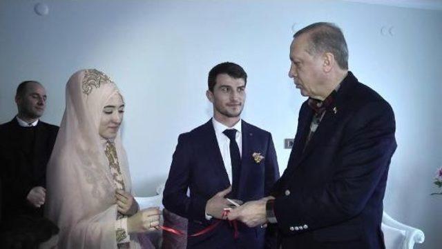 Cumhurbaşkanı Erdoğan'dan 15 Temmuz Gazisinin Evine Ziyaret(Ek Bilgilerle)