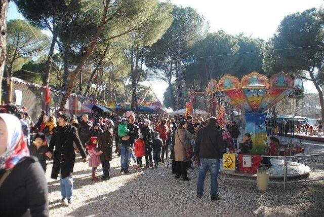 Aydın’da Yarı Yıl Tatili Lunaparkları Doldurdu