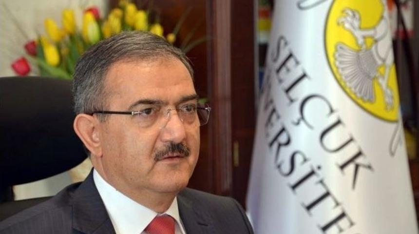 Sel&ccedil;uk&rsquo;a &Ccedil;evre Dostu Yeşil Bina