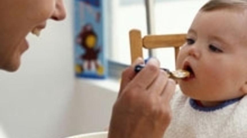 &Ccedil;ocuklarda Beslenme D&ouml;nemleri