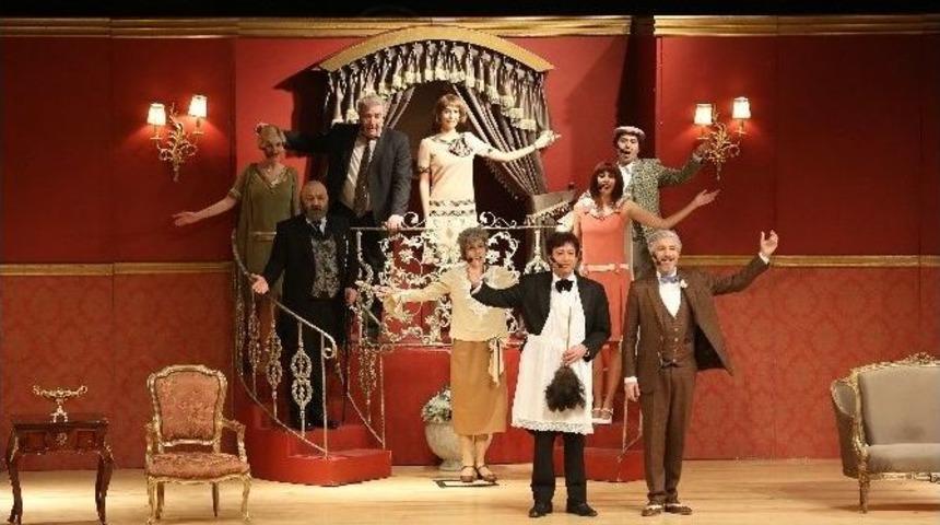 Kitap Sizden Tiyatro Büyükşehir’den