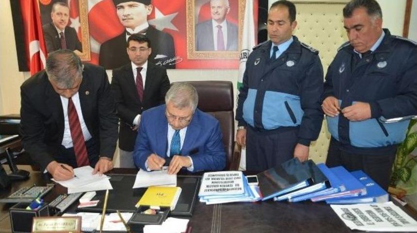 Birecik Belediyesinde Toplu S&ouml;zleşme Sevinci