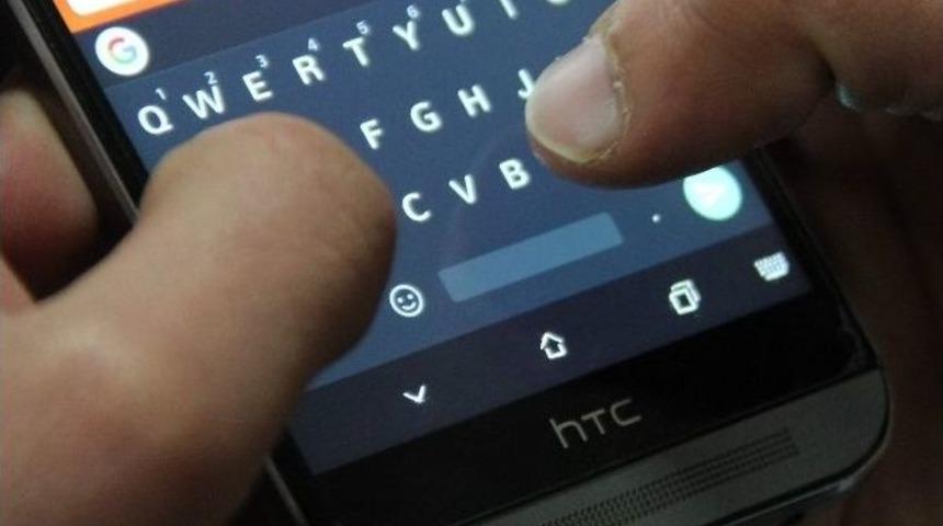 (&ouml;zel Haber) Sosyal Medya Ve Anlık Mesajlaşma Uygulamaları İnsanı Yalnızlaştırıyor