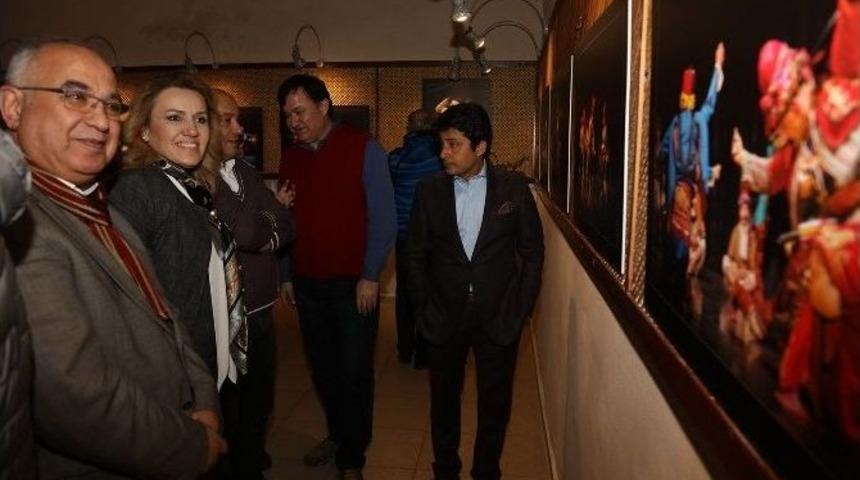 Urla&rsquo;da &ldquo;&uuml;&ccedil; Mehmet&rsquo;in Dansı&rdquo; Sergisi