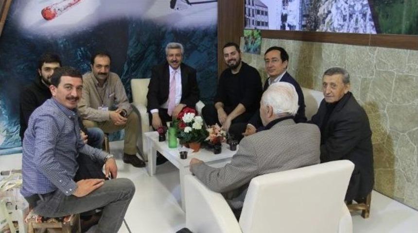 &Ccedil;ankırı Standında Turgay Başyayla İzdihamı