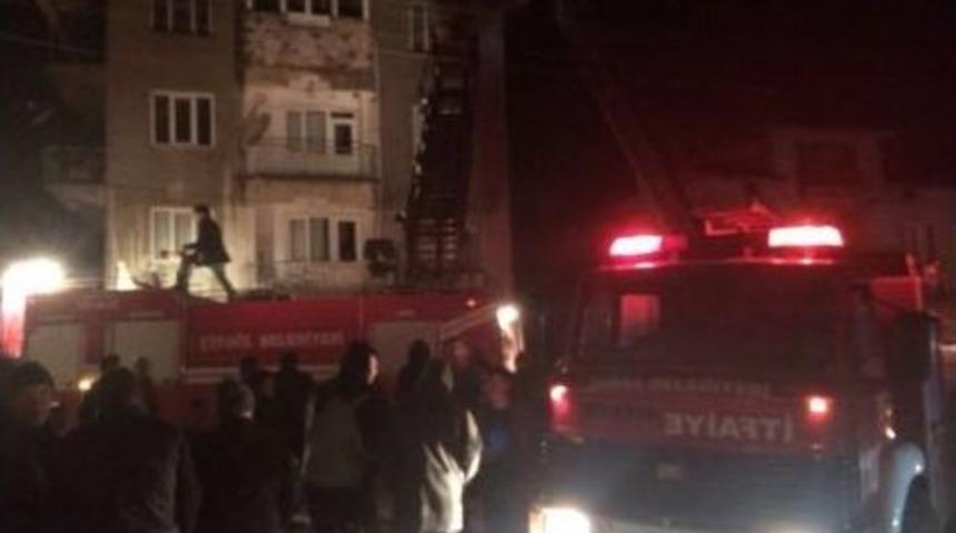 Simav&rsquo;da &Ccedil;atı Yangını