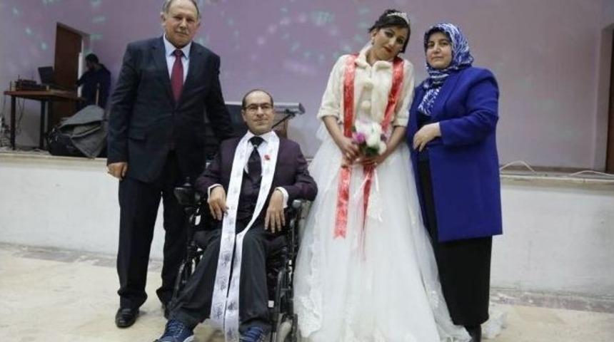 Sevgileri &rsquo;engel&rsquo; Tanımadı