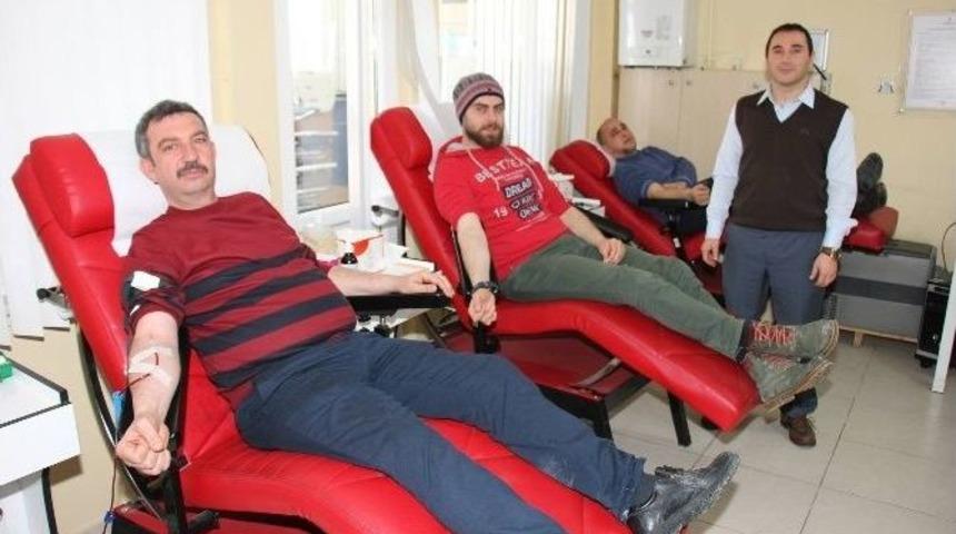 Yozgat&rsquo;ta Basın Mensupları Kan Bağışında Bulundu