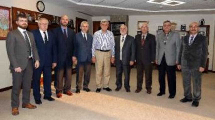 Başkan Karaosmanoğlu: &ldquo;4-6 Yaş Eğitimi Elzemdir&rdquo;