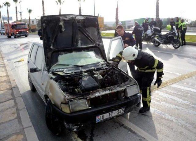 Tamirciye Götürdüğü Otomobilinde Yangın Çıktı