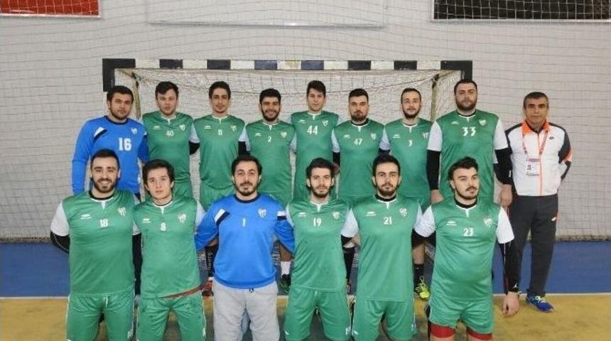 G&ouml;lbaşı Lider Takım İle Puan Farkını Korudu