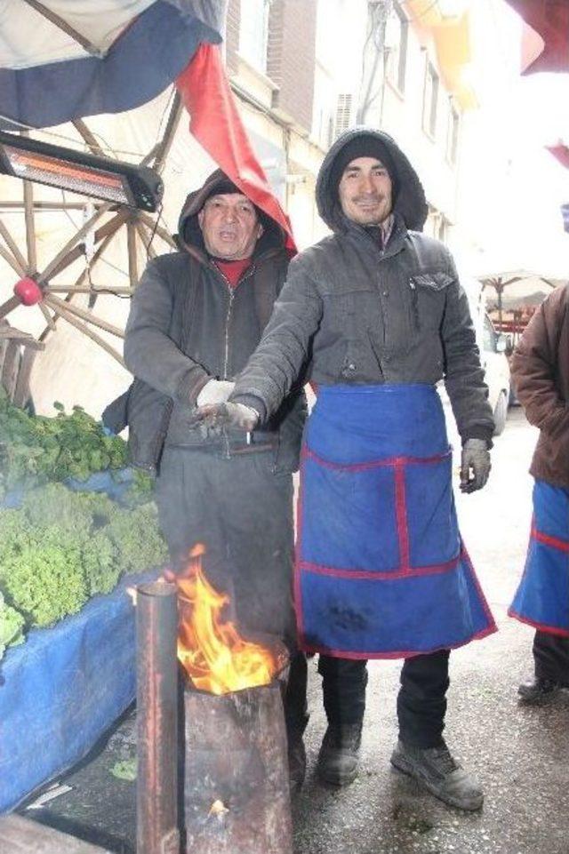 Sıfırın Altında Ekmek Parası Mücadelesi