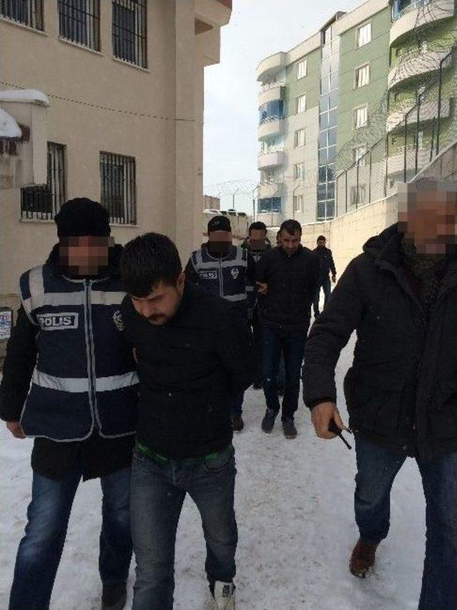 Van’da Asayiş Operasyonu: 7 Gözaltı