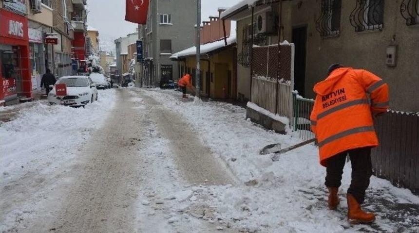 Artvin&rsquo;de Karla M&uuml;cadele &Ccedil;alışmaları