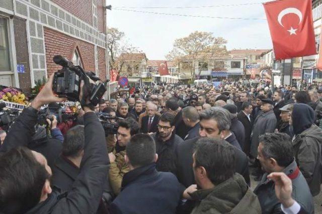 Kılıçdaroğlu, Güdül İlçe Başkanı Öngay'ın Cenaze Törenine Katıldı