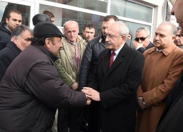 Kılıçdaroğlu, Güdül İlçe Başkanı Öngay'ın Cenaze Törenine Katıldı