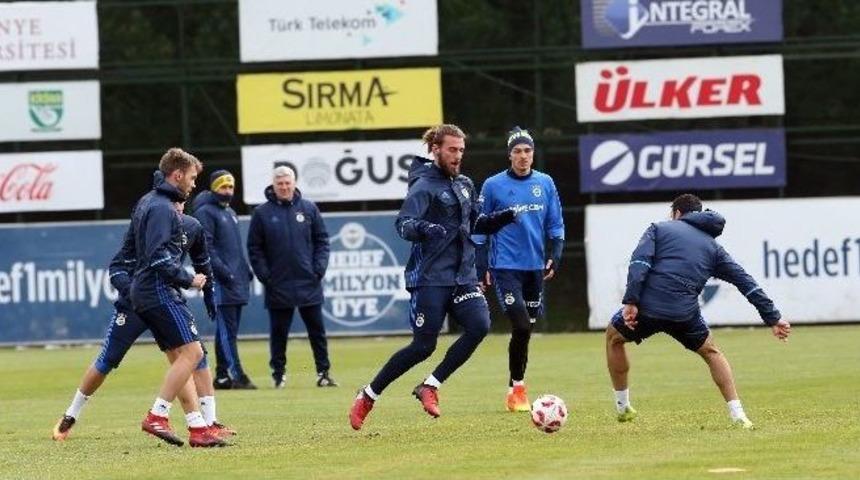Fenerbahçe’de Derbi Mesaisi Başladı
