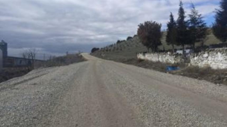 Selendi&rsquo;nin Yollarında Onarım &Ccedil;alışmaları Başladı