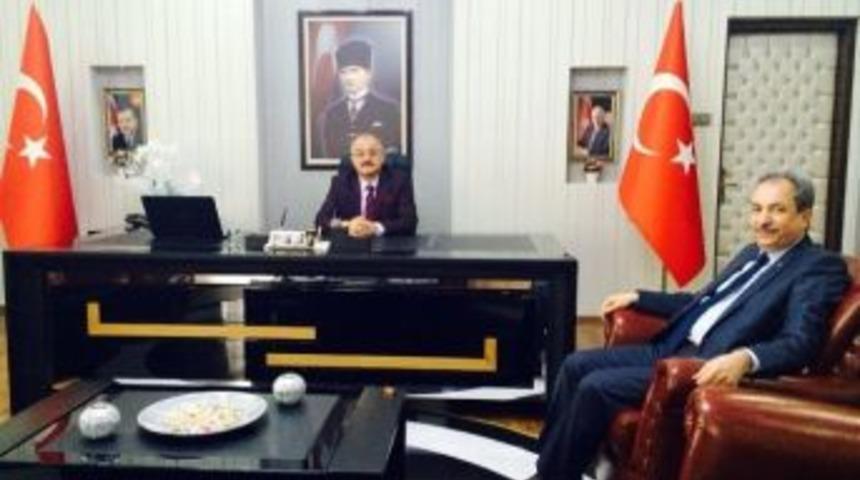Başkan Akkaya&rsquo;dan Kaymakam T&uuml;rk&rsquo;e Ziyaret