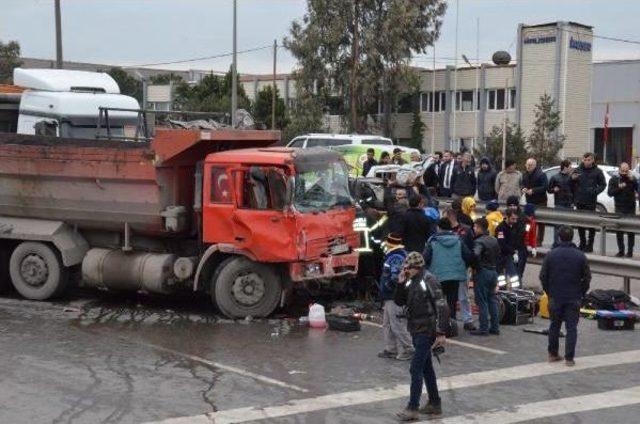 Gebze'de Kamyon Dehşeti: 1 Ölü, 18 Yaralı